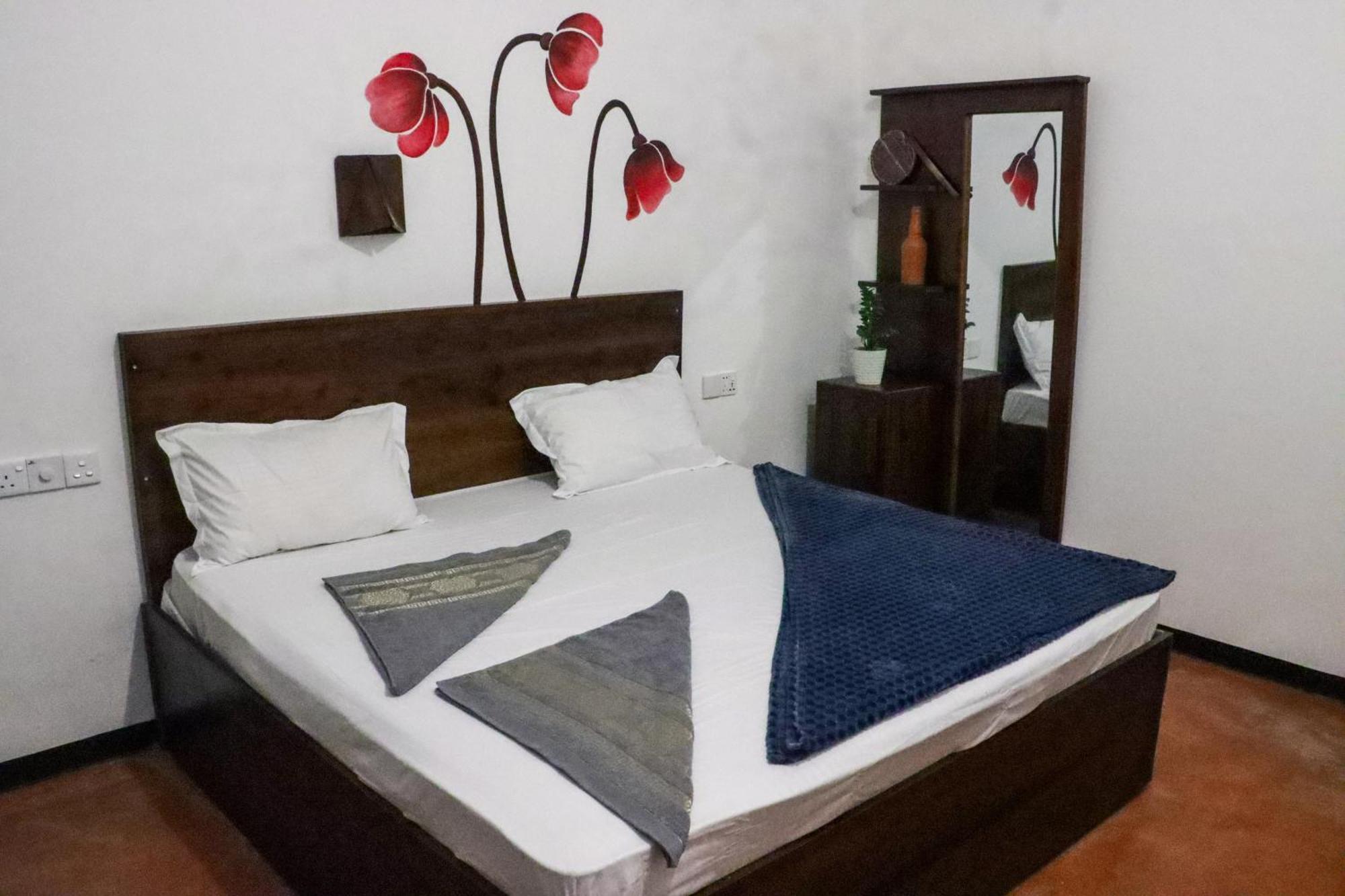 Surfers Park Arugambay Bed & Breakfast Vịnh Arugam Ngoại thất bức ảnh