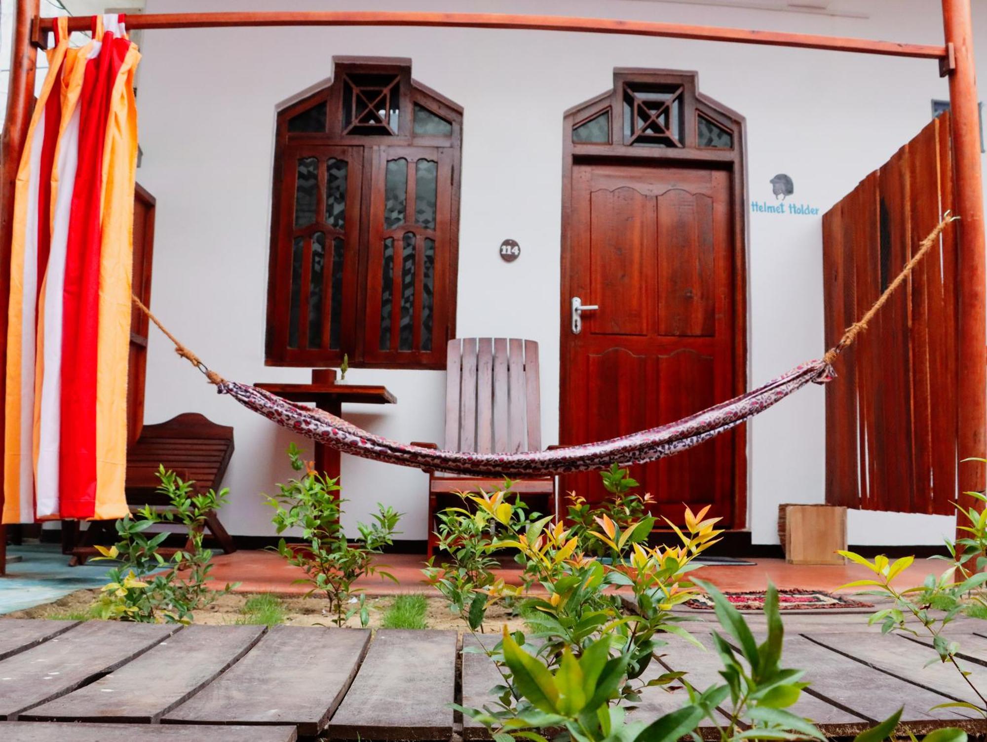 Surfers Park Arugambay Bed & Breakfast Vịnh Arugam Ngoại thất bức ảnh