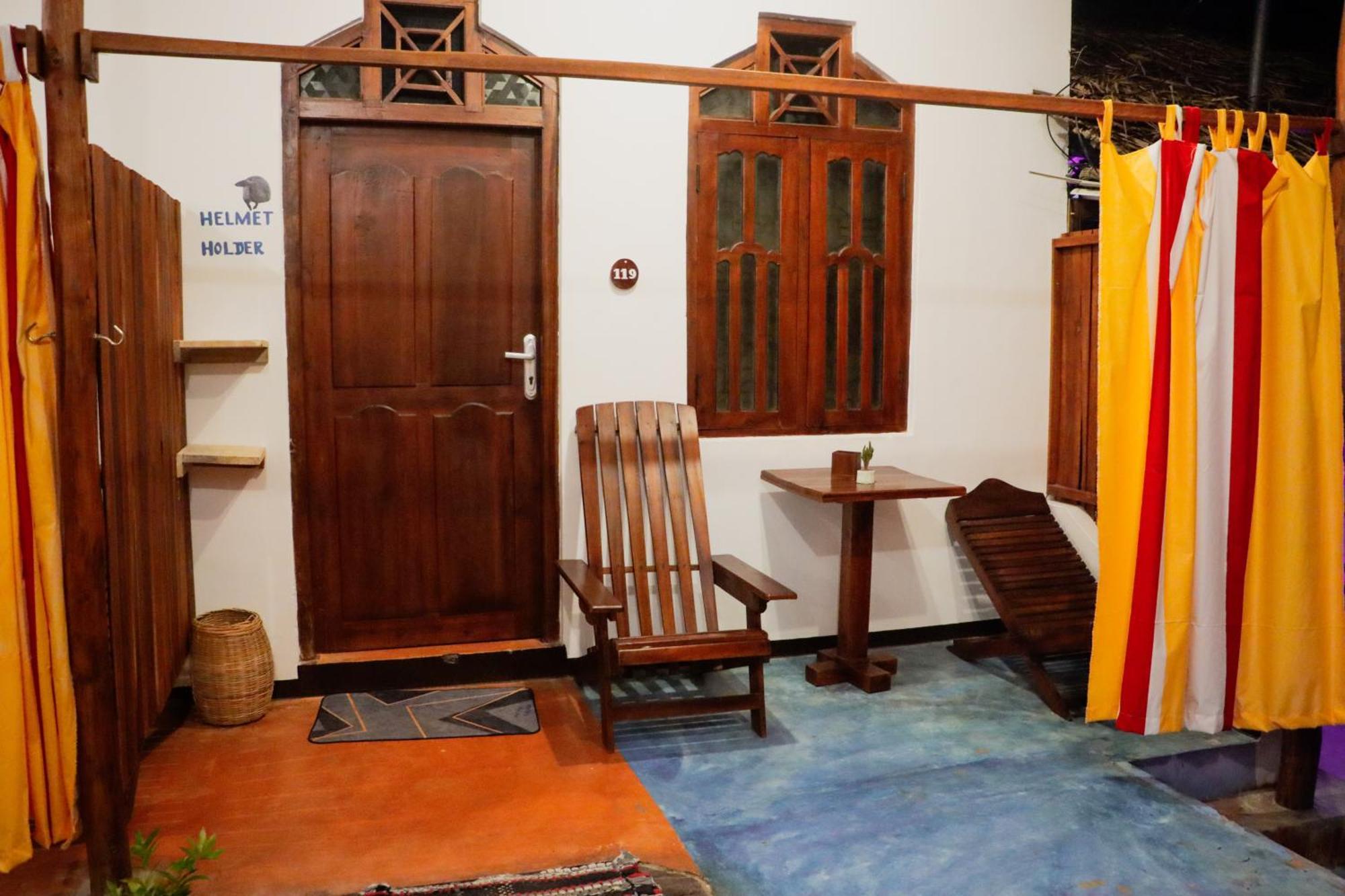 Surfers Park Arugambay Bed & Breakfast Vịnh Arugam Ngoại thất bức ảnh
