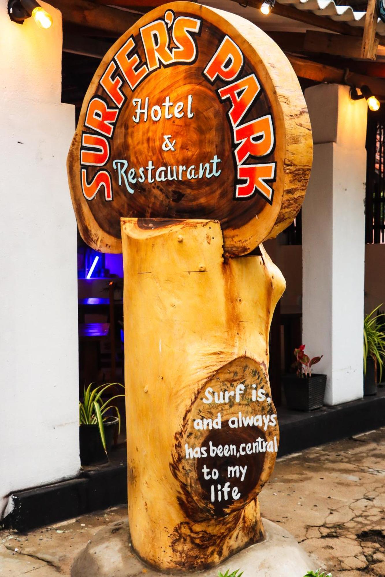Surfers Park Arugambay Bed & Breakfast Vịnh Arugam Ngoại thất bức ảnh