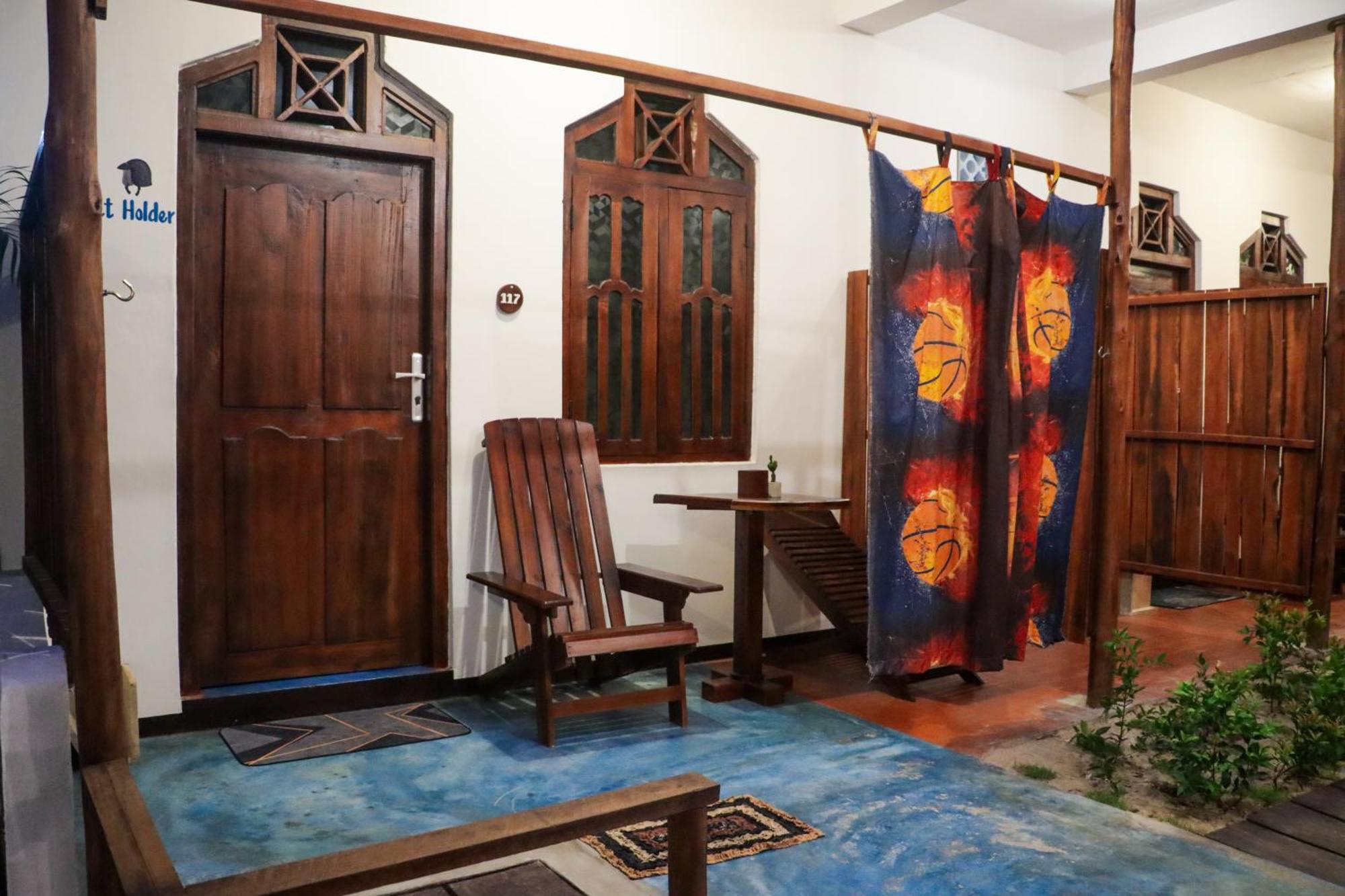 Surfers Park Arugambay Bed & Breakfast Vịnh Arugam Ngoại thất bức ảnh
