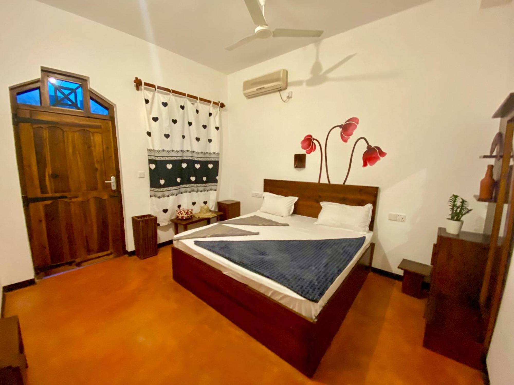 Surfers Park Arugambay Bed & Breakfast Vịnh Arugam Ngoại thất bức ảnh