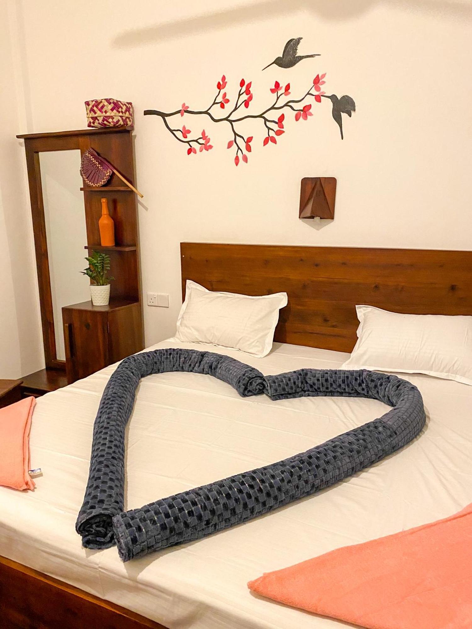 Surfers Park Arugambay Bed & Breakfast Vịnh Arugam Ngoại thất bức ảnh