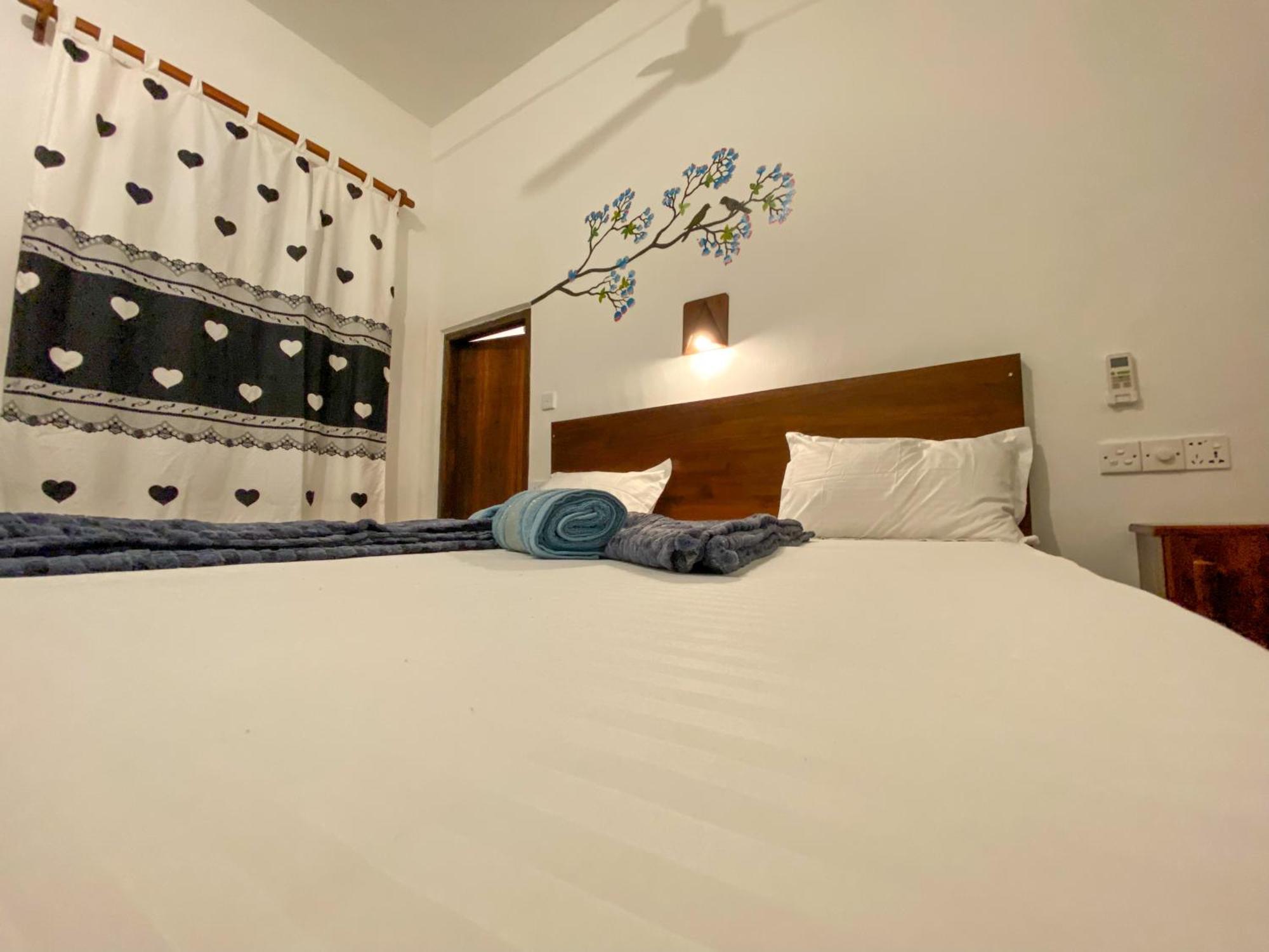 Surfers Park Arugambay Bed & Breakfast Vịnh Arugam Ngoại thất bức ảnh